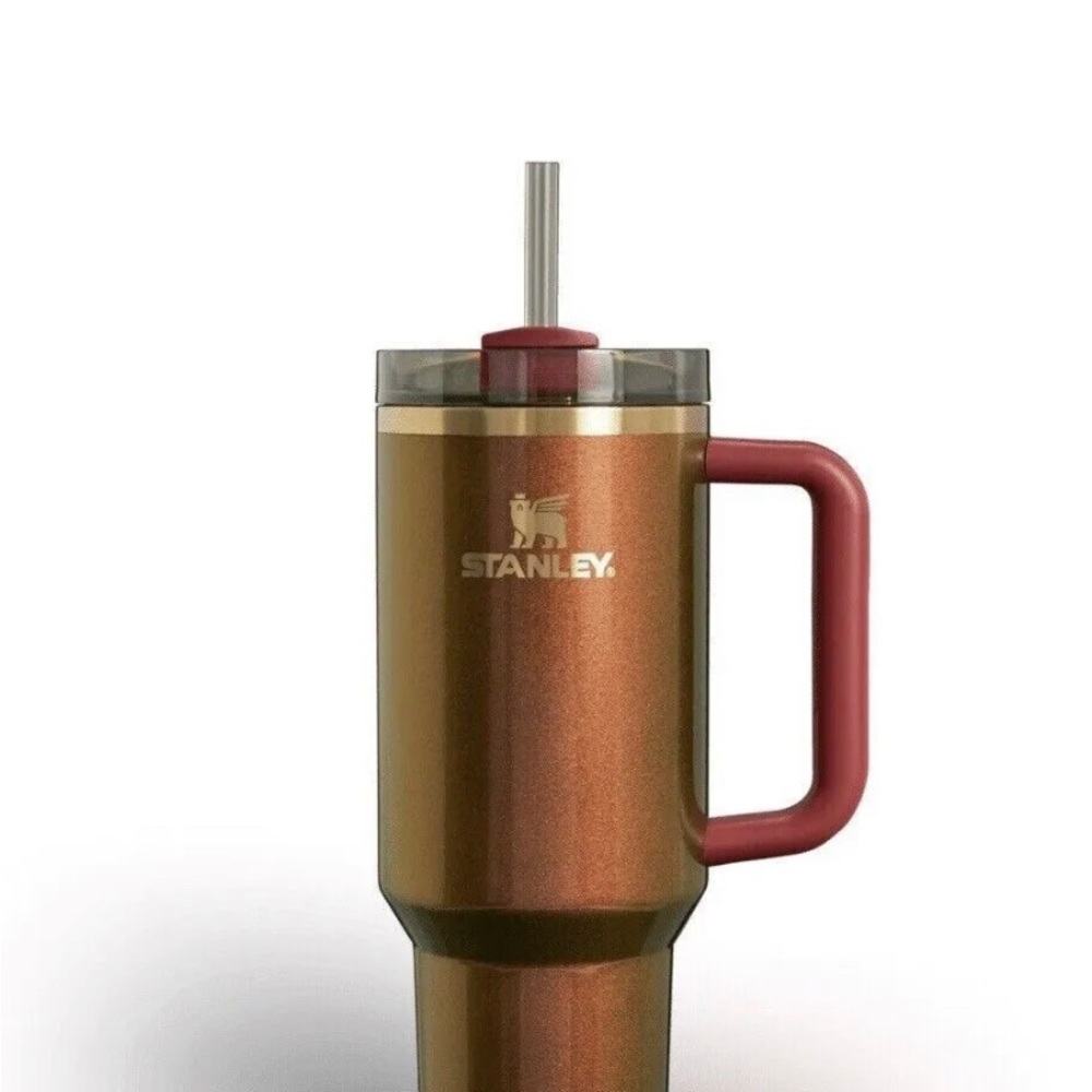 Stanley x Lainey Wilson Country Gold Quencher Tumbler H2.0 40oz